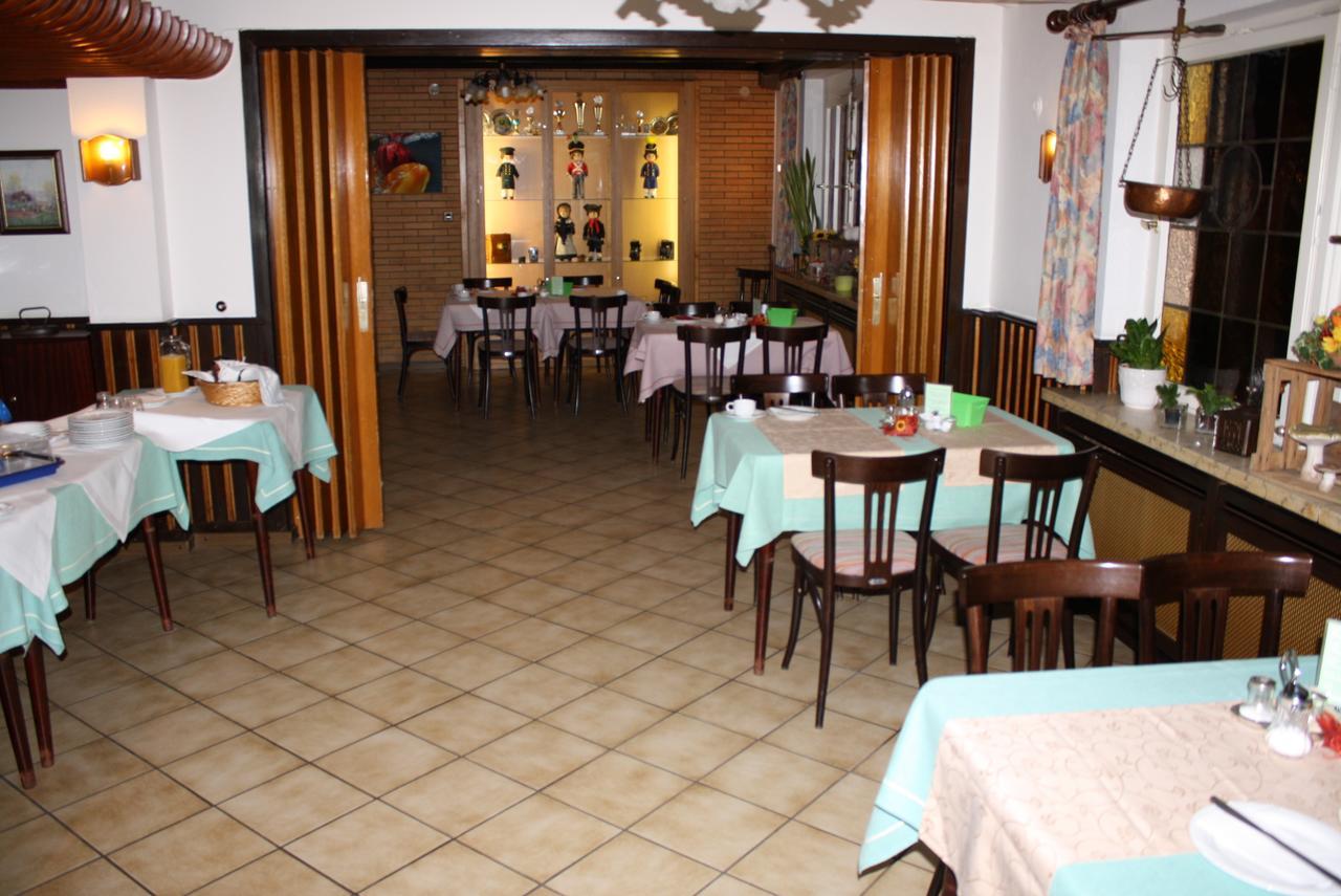 Ratsschaenke - Hotel Garni Гифхорн Экстерьер фото